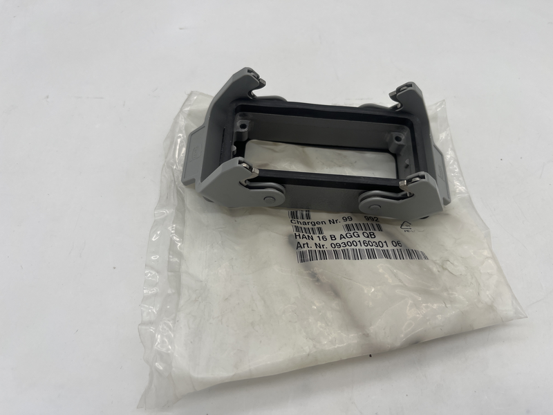 Connettori di alimentazione heavy duty HAN 16B BULKHEAD MNT PLASTIC W/METAL LIP 09300160301
