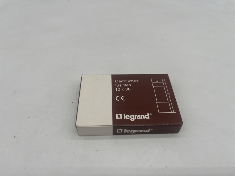 Fusibili 10x38 10a 500v confezione da 10 pezzi 10 130 10