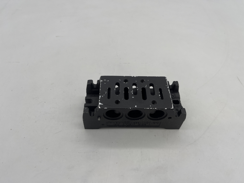 Sub base 1101.00