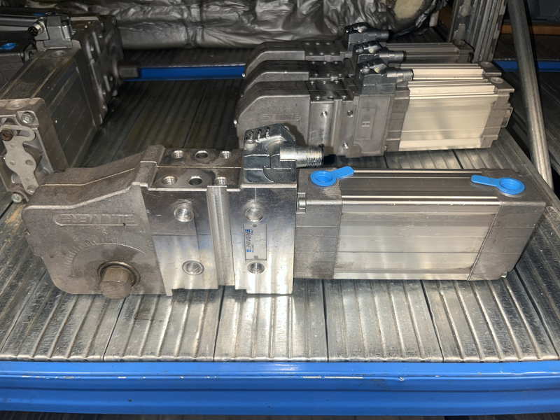 Serraggio pneumatico ubp 50 nne 1748-b2