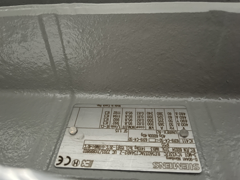 Motore a bassa tensione IEC Rotatore a gabbia a raffreddamento naturale 200KW 50 HZ