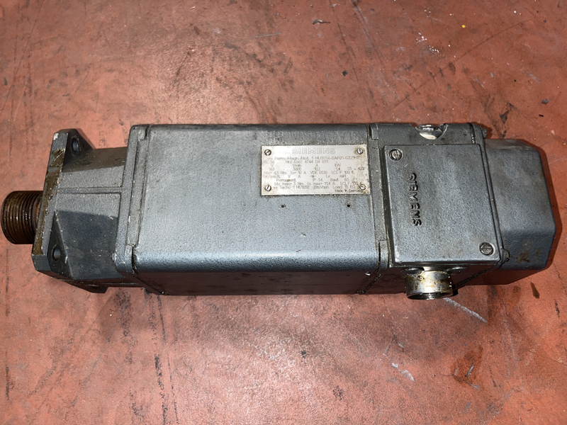 SERVOMOTOR 1HU3056-0AF01-0ZZ9-Z Z: X00 1.4KW 163V 10.2A 3000/MIN 1 hu3056-0af01-0zz9-z