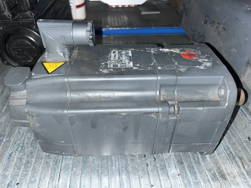 PN=2.3kW; UDC=600V M0=11Nm (100K); NN=3000rpm; naturally cooled design IMB 5 (IM V1, IM V3) Flange 1 Power connector 1fk7063-2af71-1ch2