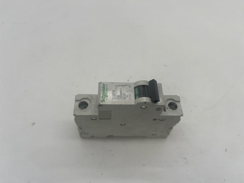 miniature circuit breaker 3A 230/400V UNMP 24237