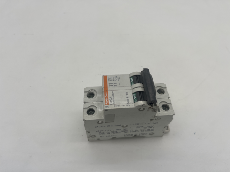 CIRCUIT BREAKER 3 POLE 32 A 24452