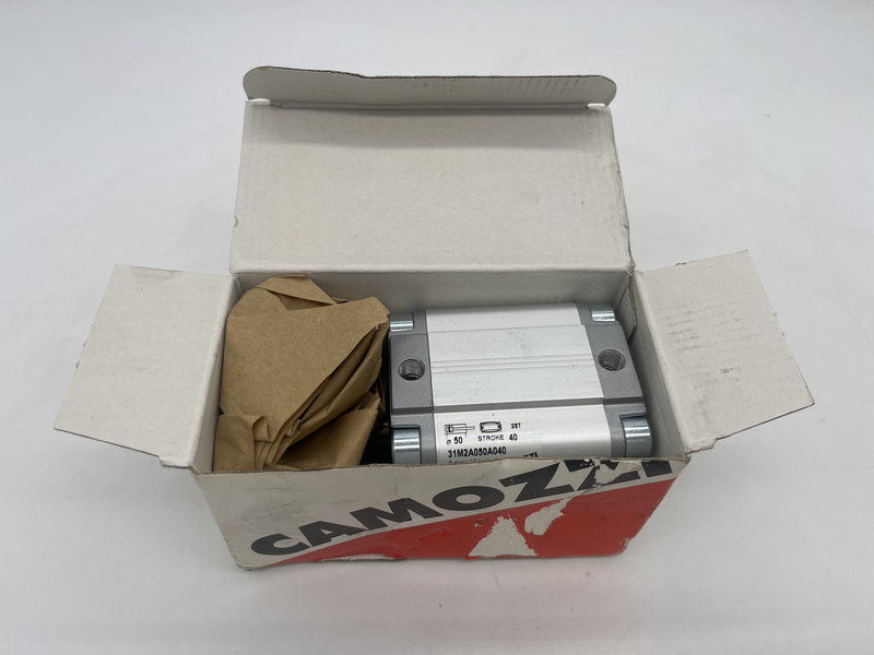 Cilindro pneumatico a stelo Camozzi 31, Doppio effetto, foro da 50mm, corsa 40mm