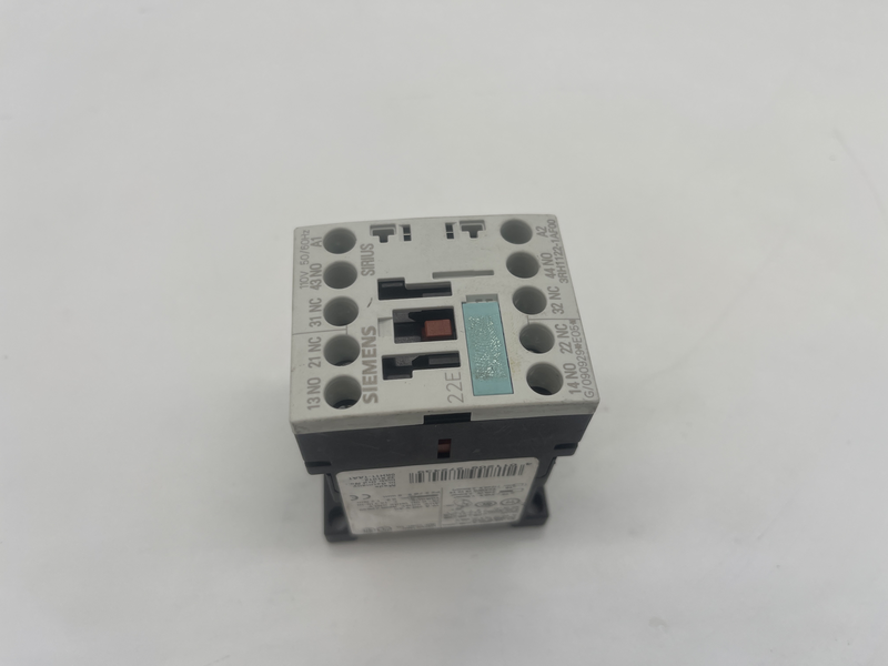 CONTACTOR, 2NO + 2NC, 110 VAC, 50/60 HZ 3RH1122-1AF00