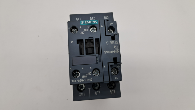 Siemens SIRIUS circuit breaker 3RT2026-1BB40