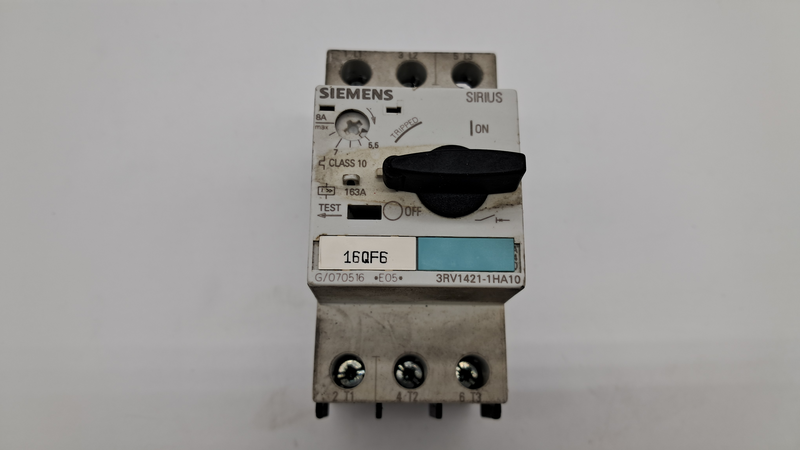 Siemens SIRIUS circuit breaker 3RV1421-1HA10