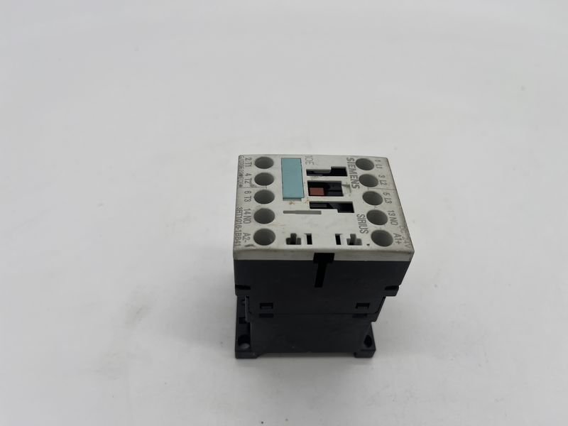 contattore di potenza, AC-3 9 A, 4 kW / 400 V 1 NO, DC 24 V a 3 poli 3rt1016-1bb41