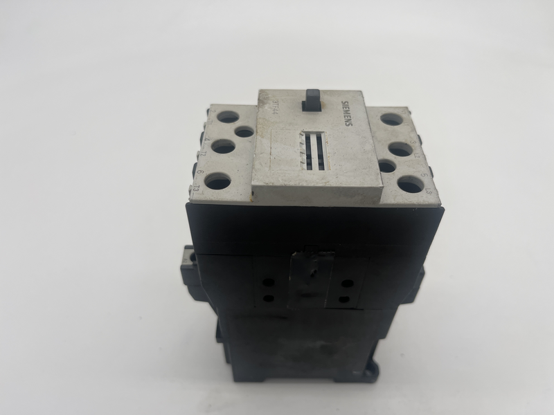 Contattore 3tf4411-ob