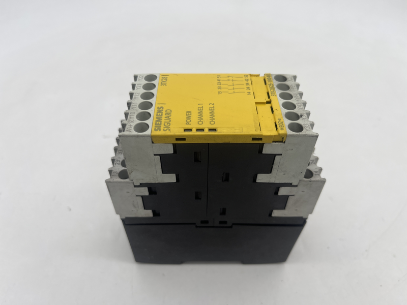 Relay di sicurezza 3tk2825-1bb40