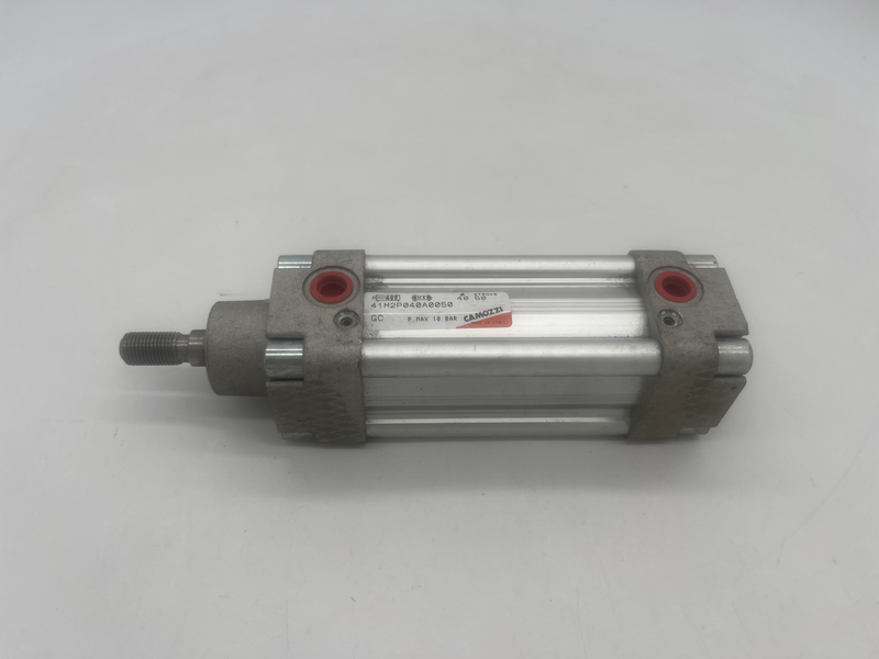 Pneumatic cylinder Operating Pressure: 0…10 bar. Piston Diameter: 40 mm. Stroke: 50 mm 41m2p040a0050