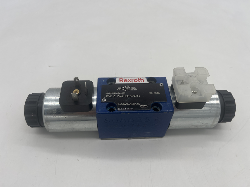 VALVOLA DI CONTROLLO DIREZIONALE, 1,25 AMP, 24 V CC, 4 VIE, DOPPIO SOLENOIDE. 4we 6 w62/eg24n9k4