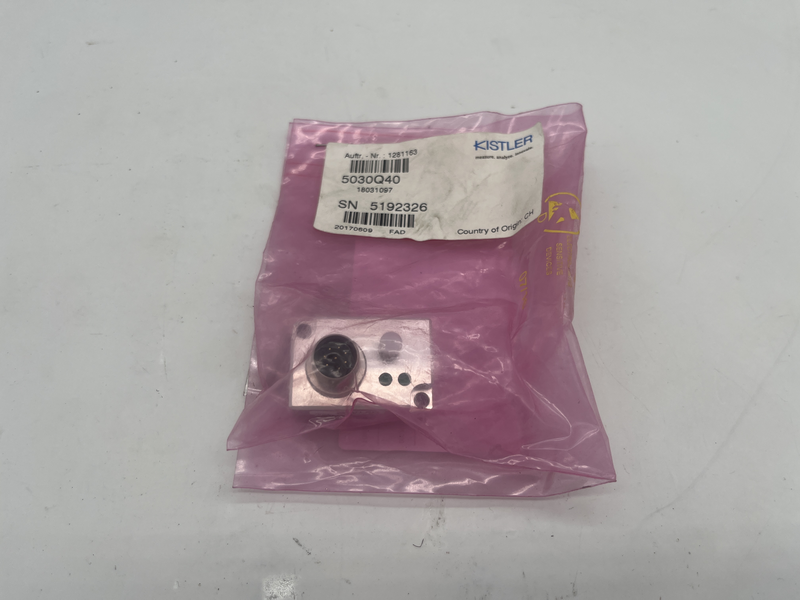 miniature charge amplifer 5030Q40