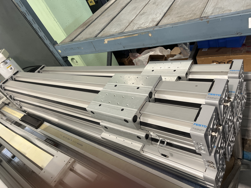 Dgc-50-1400-g-ppv-a guida pneumatica 532450