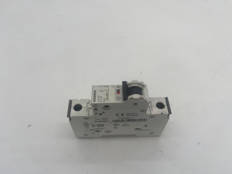 230/400V 6kA 1 pin 4A CIRCUIT BREAKER 5SY6104-7