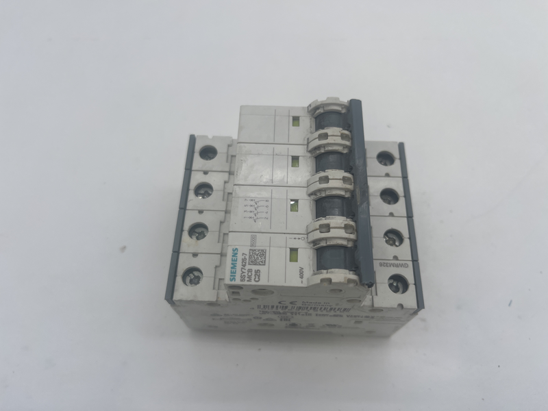 Miniature circuit breaker 400 V 15kA, 4-pole 5SY7425-7