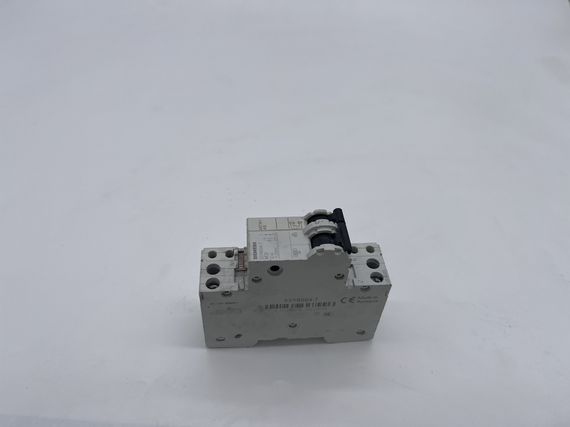 Interruttore magnetotermico 5sy6004-7