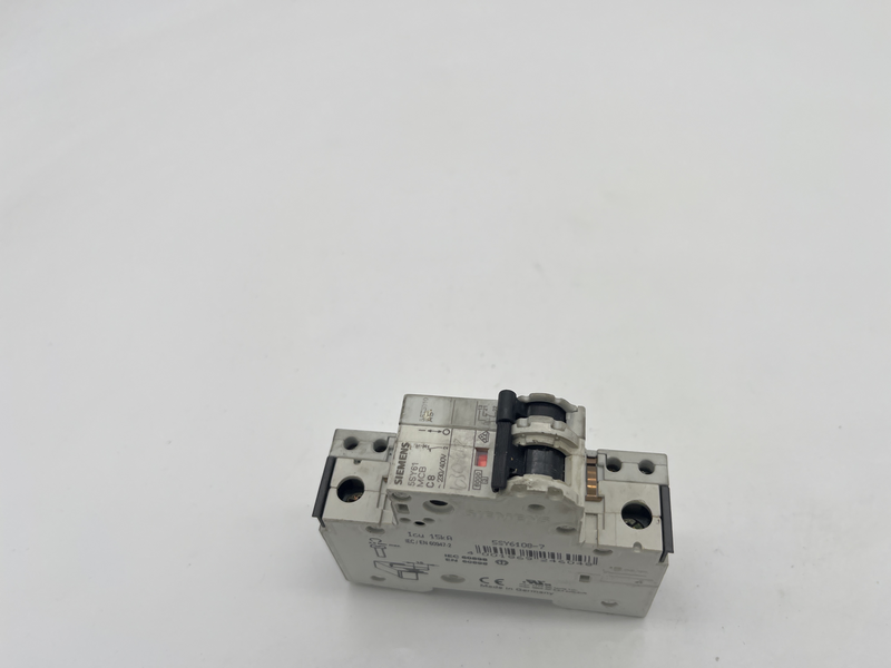 Circuit breaker 5sy6108-7