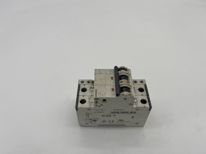 Circuit breaker 5sy6208-7