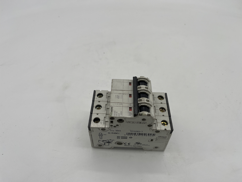 Circuit breaker 5sy6302-7
