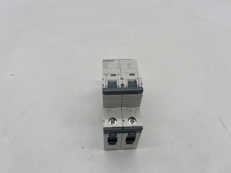 Interruttore automatico 5sy6 206-7