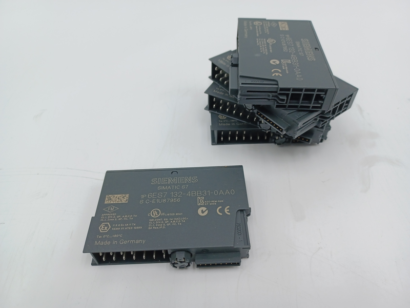 digital output modules 2 DO Standard 24 V DC/2 A, 15 mm width, 5 units per packing unit 6ES7 132-4BB31-0AA0