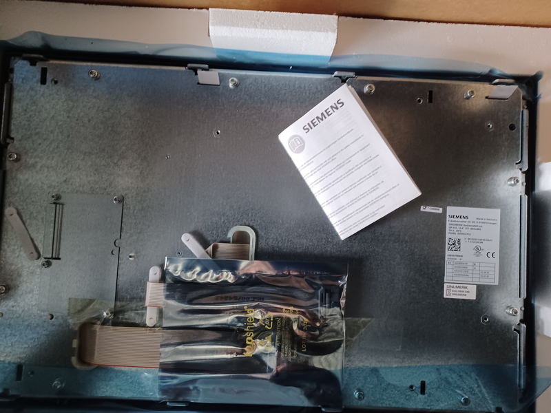 Sinumerik Bedientafelfront PANNELLO OPERATORE SIEMENS SINUMERIK FRONT OP 010 6FC5203-0AF00-0AA1