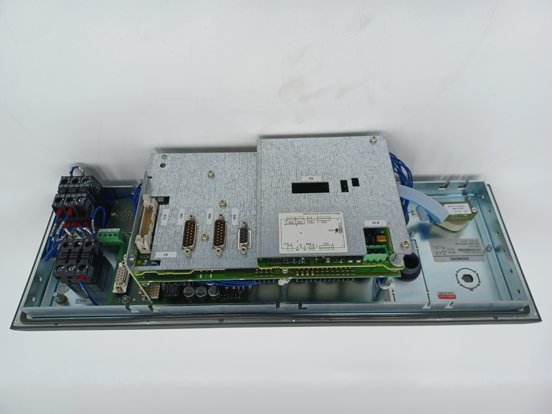 PULSANTIERA MPP483 H COLLEGAMENTO MPI/PROFIBUS DP CON CONNESSIONE PER BHG, HT6 CON OVERRIDE DELLA VELOCITÀ DI AVANZAMENTO