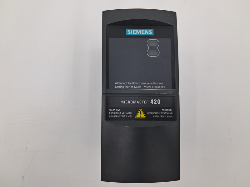 Input:200-240V +10% -10% 1/30AC1.8/ 1.1A Motor:0.12kW Gross weight: 1.2kg/2.6lbs Storage temperature -40 - +70°C 6SE6420-2UC11-2AA1