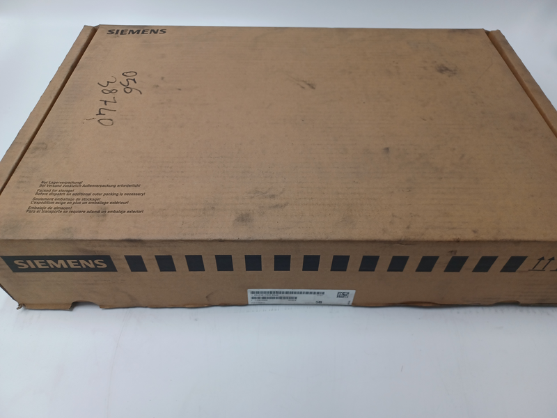 Double Motor Module Input: DC 600V, Output: 3AC 400V 18A/18A 6SL3120-2TE21-8AA3