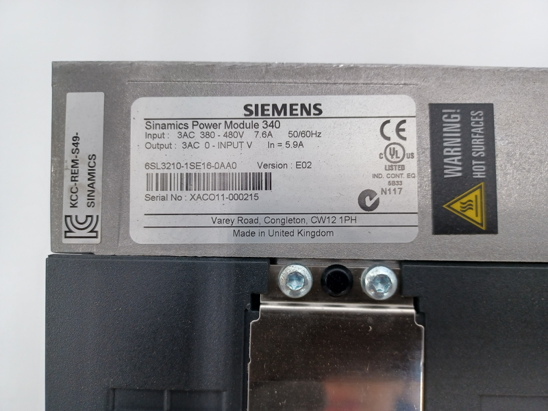 Sinamics Power Module 340  Sinamics S120 CONVERTITORE Modulo di potenza PM340 INGRESSO 3AC 380-480V, 50 60HZ USCITA 3AC 5,9A (2,2KW) 6SL3210-1SE16-0AA0
