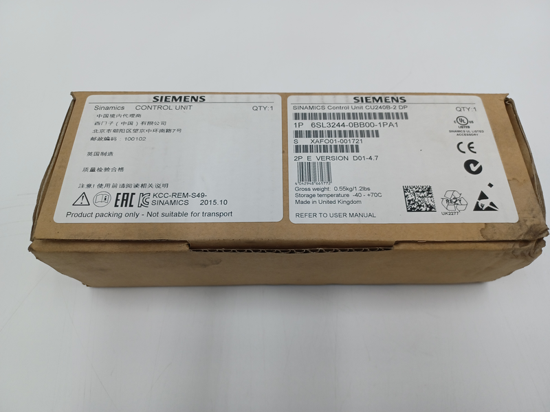 Sinamics Control Unit CU249B-2 DP SINAMICS G120 Control Unit CU240B-2 DP tipo B PROFIBUS DP 4 DI, 1 DO, 1 AI, 1 AO PTC/KTY/Thermoclick Interface interfaccia USB