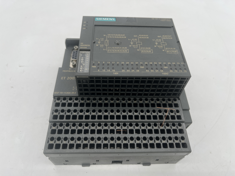 ET 200S Compact, 16 DI/16 DQ STD 24 V DC, 3 ms,; 24 V DC, 0.5 A expandable by up to 12 modules of the ET 200S (no F modules) electronics block 6es7 151-1ca00-3bl0