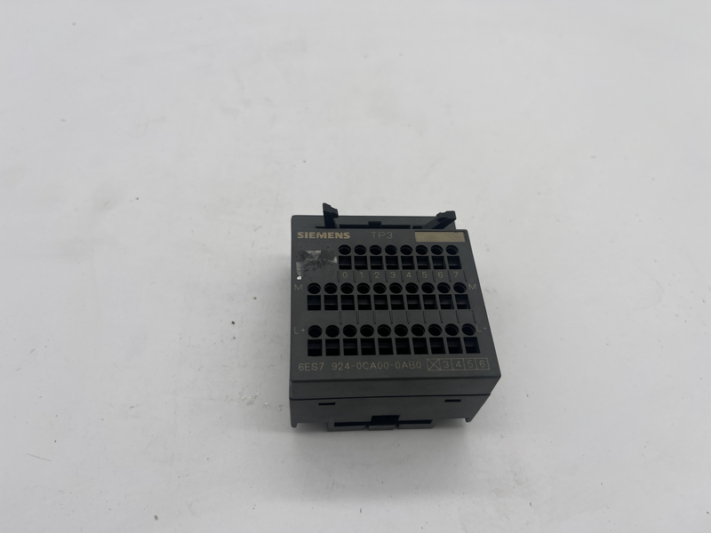 Terminal block 8 channel 6es7 924-0ca00-0ab0