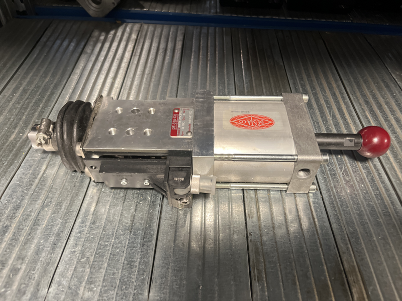 Serraggio pneumatico 86p6m-205c8f14