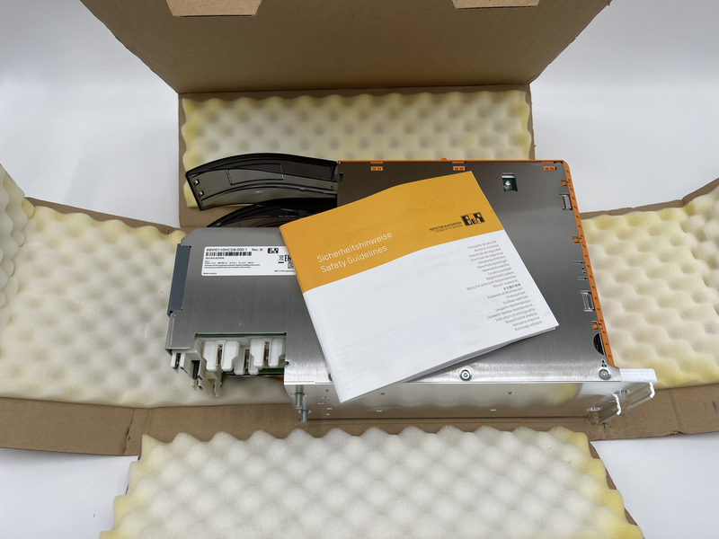 SERVO DRIVE; 3X0 OUTPUT; 480 V AC; 0-15 A; 0-500 HZ
