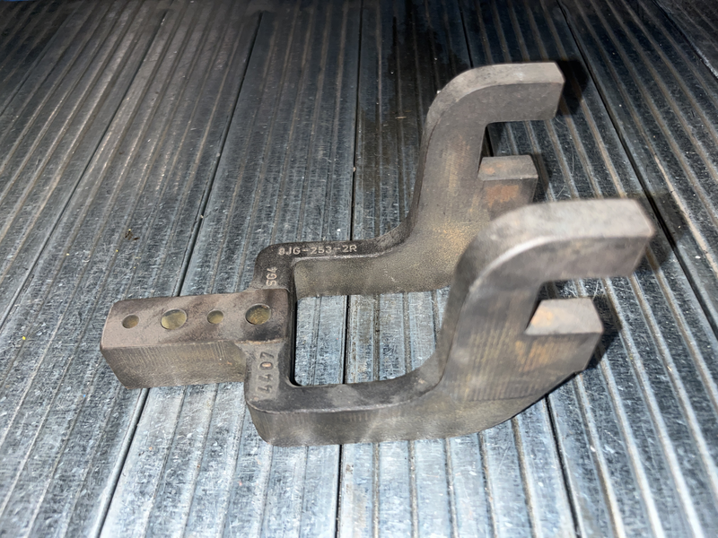 Clamp in ferro per sistema di serraggio 8jg-253-2r