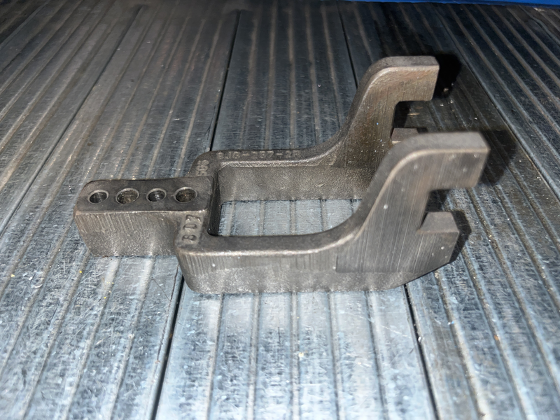 Clamp in  ferro per serraggio pneumatico 8jg-257-2r