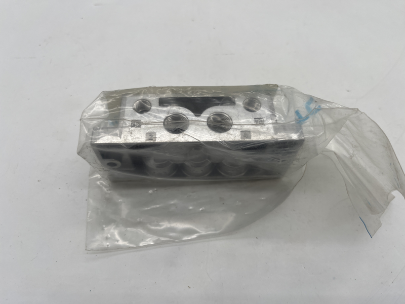 Base singola 1/4 9484