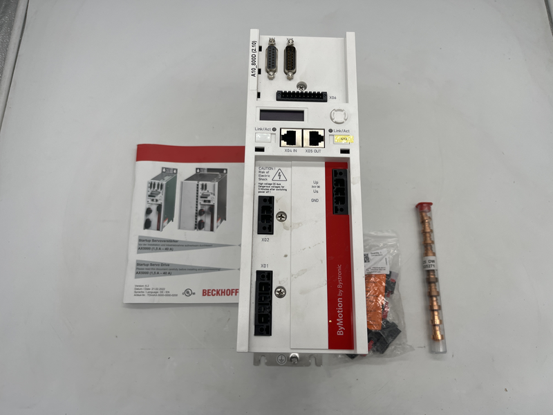 Digital compact servo drive Ax5112-0000-0200