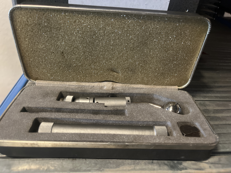 Ball centralizer Ball centralizer