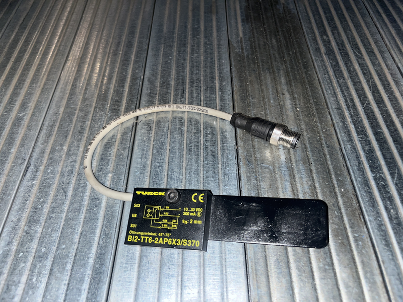 Proximity sensor Bi2-tt6-2ap6x3/s370