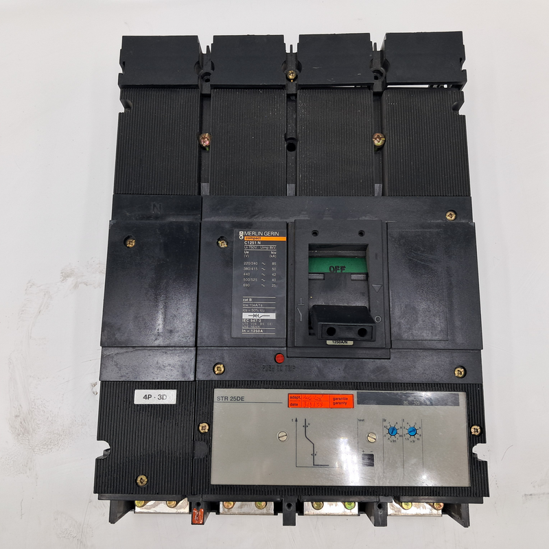 Merlin Gerin Compact Circuit breaker Ui 750V. Uimp 8kV. C1251 N