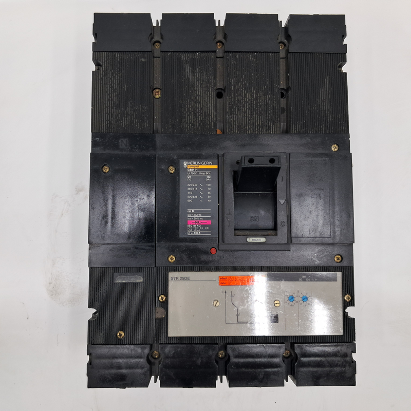 Merlin Gerin Compact Circuit breaker Ui 750V. Uimp 8kV. C801 H