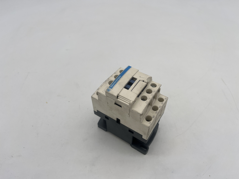 Contactor CAD32