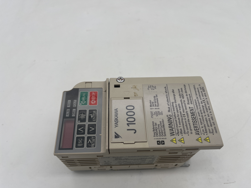 Inverter 200-240v 3.6a/2.8a 0.37kw/0.25kw Cimr-jcba0002baa
