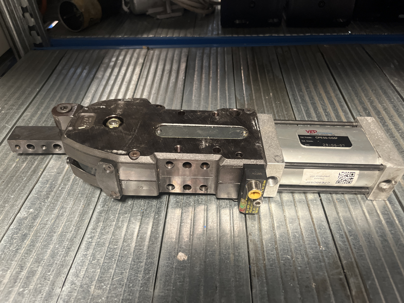 Serraggio pneumatico Cpe50-os5f