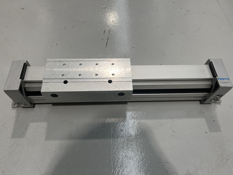 GUIDA PNEUMATICA DGC-50-320-G-PPV-A 532450 E108